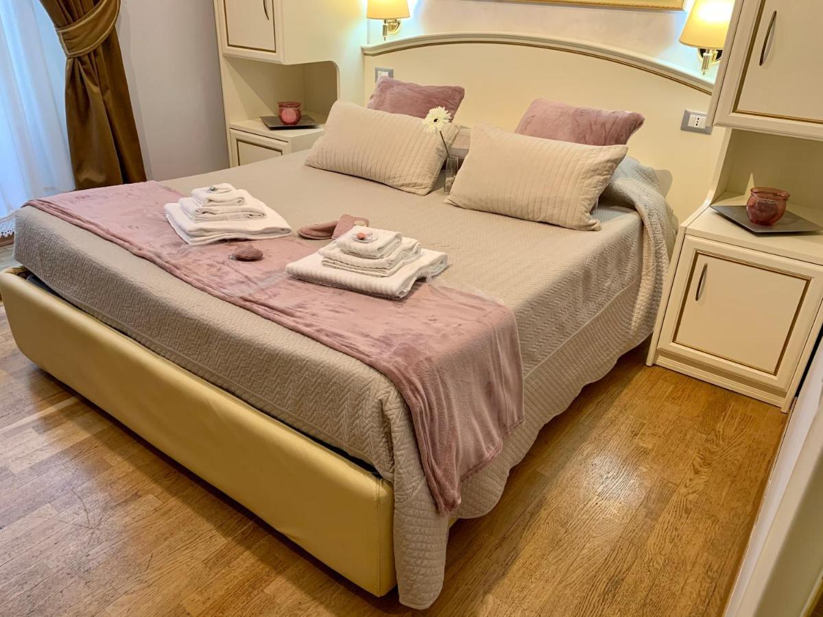 Domus Via Veneto Bed & Breakfast - Rome — Foto 2
